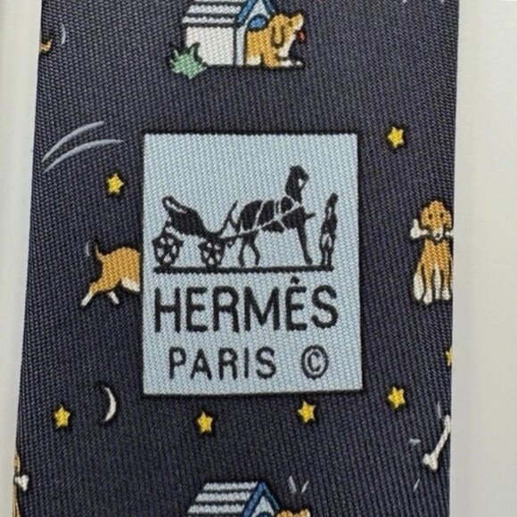 100% REAL HERMES TIE ~ DARKER BLUE w/ FUN BROWN DOG HOUSE STARS MOONS BONES XL - Picture 5 of 6